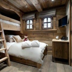 Décoration maison : chalet de montagne et meuble en bois