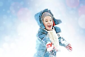 enfant-hiver-jeux