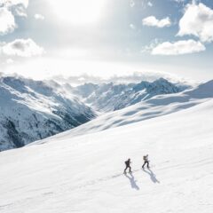 Ski de randonnée en peau de phoque : techniques et conseils