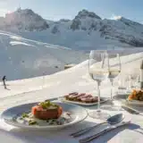 Week-end gastronomique en altitude : allier ski et plaisirs gourmands