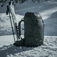 Sac à dos ski : test des 5 modèles qu&rsquo;on a vraiment portes sur les pistes cet hiver